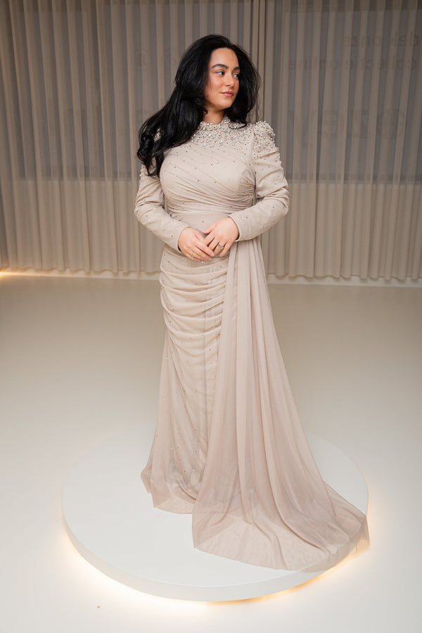 Riya dress cream
