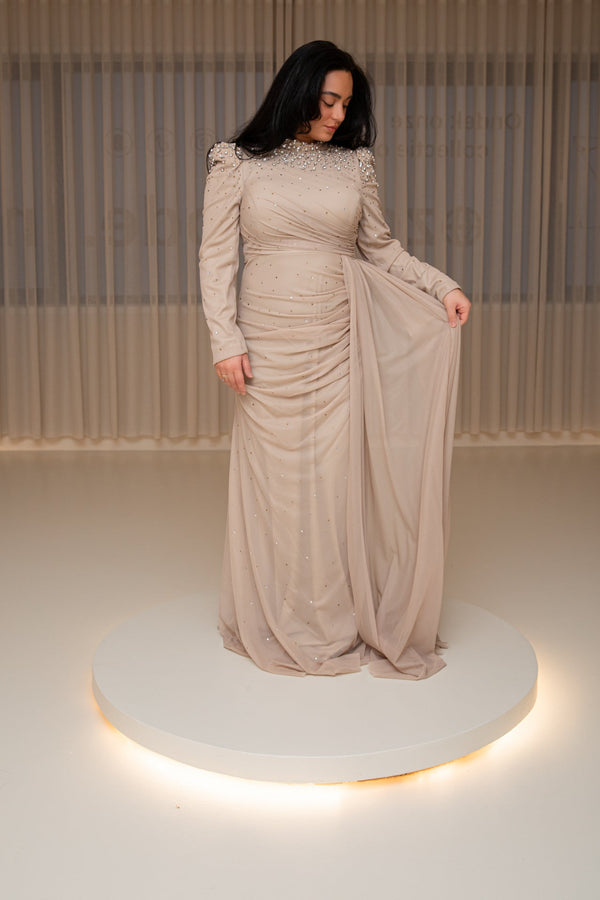 Riya dress cream